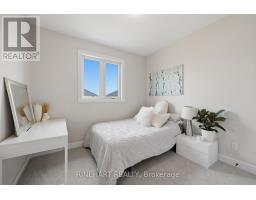 6445 ROYAL MAGNOLIA AVENUE - 30