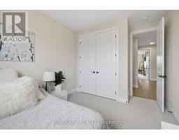 6445 ROYAL MAGNOLIA AVENUE - 31