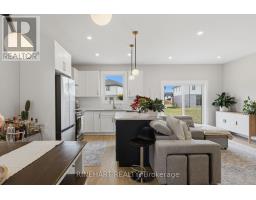 6445 ROYAL MAGNOLIA AVENUE - 9