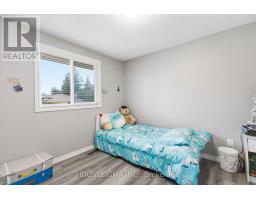 861 DEARNESS DRIVE - 19