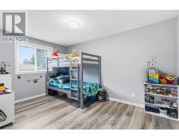 861 DEARNESS DRIVE - 21