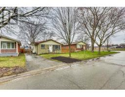 159 HARDING CRESCENT - 2