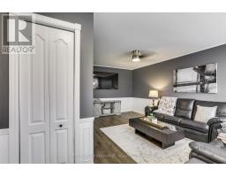 159 HARDING CRESCENT - 4