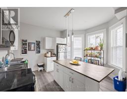 434 DUFFERIN AVENUE - 7