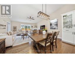 16 - 1337 COMMISSIONERS ROAD W - 12