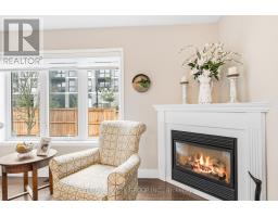 16 - 1337 COMMISSIONERS ROAD W - 17