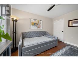 16 - 1337 COMMISSIONERS ROAD W - 25