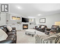 16 - 1337 COMMISSIONERS ROAD W - 29