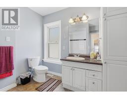 110 ST JULIEN STREET - 13