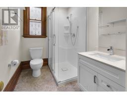 163 OXFORD STREET E - 37