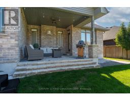 438 DARCY DRIVE - 13