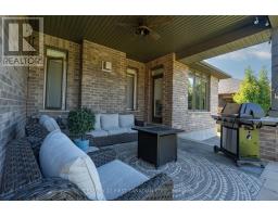 438 DARCY DRIVE - 14