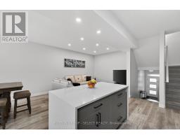 85 - 3380 SINGLETON AVENUE - 13