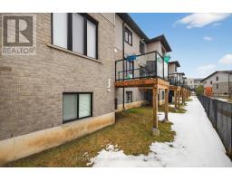 85 - 3380 SINGLETON AVENUE - 44