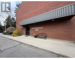 309 - 202 CAMPUS PARKWAY - 6