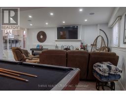 180 CLARA CRESCENT - 15