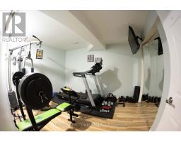 180 CLARA CRESCENT - 24