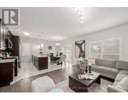 10 - 960 BITTERBUSH CRESCENT - 11