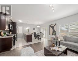 10 - 960 BITTERBUSH CRESCENT - 28