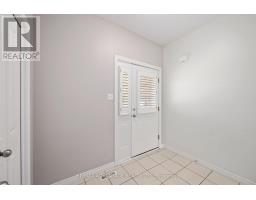 10 - 960 BITTERBUSH CRESCENT - 4