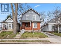 978 HACKETT STREET - 1