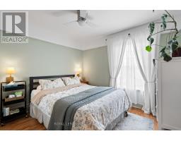 978 HACKETT STREET - 24