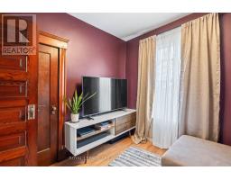 978 HACKETT STREET - 27