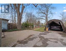 978 HACKETT STREET - 41