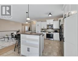 22 SPRINGFIELD WAY - 12