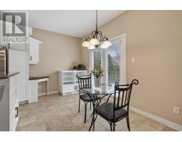 22 SPRINGFIELD WAY - 17