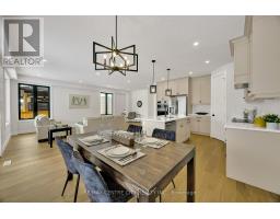 211 FOXBOROUGH PLACE - 20