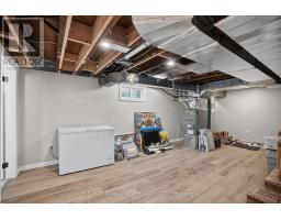 258 RIDOUT STREET S - 38