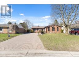 176 CANTERBURY DRIVE - 5