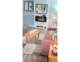 410 - 931 WONDERLAND ROAD S - 22