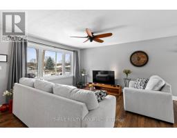 22 THORNCREST CRESCENT - 10