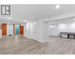 22 THORNCREST CRESCENT - 21