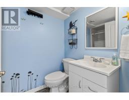 22 THORNCREST CRESCENT - 23