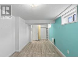 22 THORNCREST CRESCENT - 25