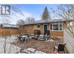 22 THORNCREST CRESCENT - 27