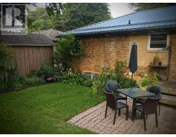 22 THORNCREST CRESCENT - 36