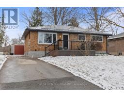 22 THORNCREST CRESCENT - 43