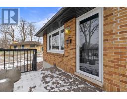 22 THORNCREST CRESCENT - 45