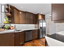 22 THORNCREST CRESCENT - 6