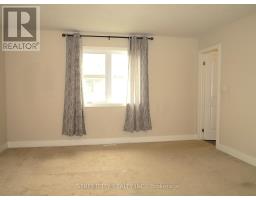 37 - 1960 DALMAGARRY ROAD - 11