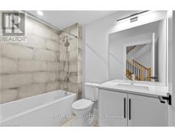 B106 - 2082 LUMEN DRIVE - 6