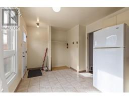 19 - 253 TAYLOR STREET - 10