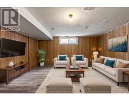 19 - 253 TAYLOR STREET - 18