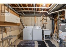 19 - 253 TAYLOR STREET - 21