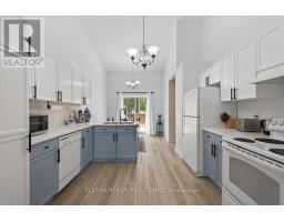 6 - 307 METCALFE STREET E - 8