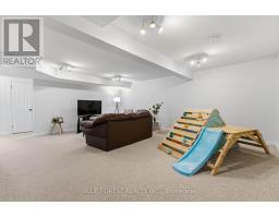 29 HOLLAND AVENUE - 28